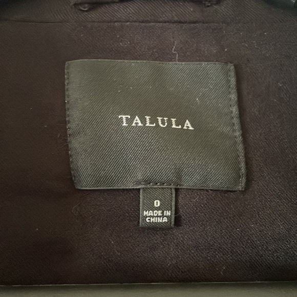 Aritzia Talula Black Kent Blazer - Picture 4 of 7